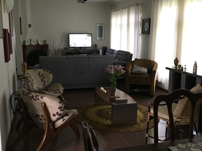 Casa à venda Jardim Aeroporto com 200m² e 3 quartos por R$ 900.000 - 511046875-sala1.jpg