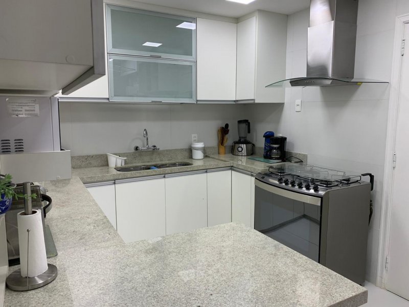 Apartamento à venda Recreio dos Bandeirantes com 200m² e 3 quartos por R$ 1.995.000 - 829593541-13-cozinha-3.jpeg