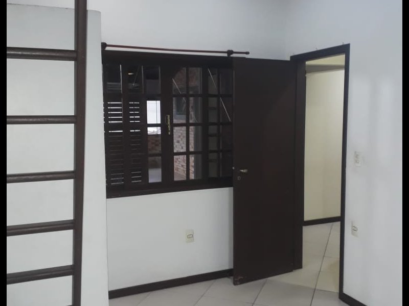 Casa à venda São Cristóvão com 170m² e 3 quartos por R$ 275.000 - 30581723-img-20191024-wa0055.jpg