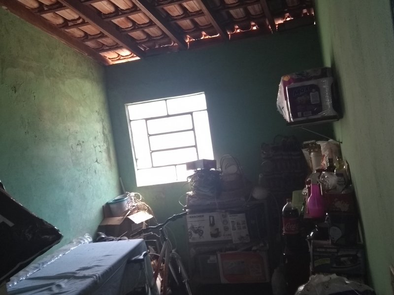 Casa à venda Santa Mônica com 90m² e 3 quartos por R$ 380.000 - 1693241737-img-20180909-140616514.jpg