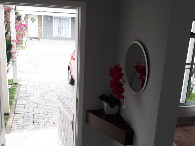 imóvel com 100m² - Capão Raso - Curitiba