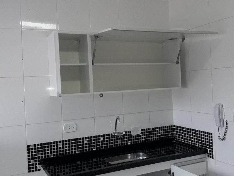 Apartamento à venda Santa Teresinha com 70m² e 3 quartos por R$ 465.000 - 260043300-armarios-cozinha-portas-abertas.jpg