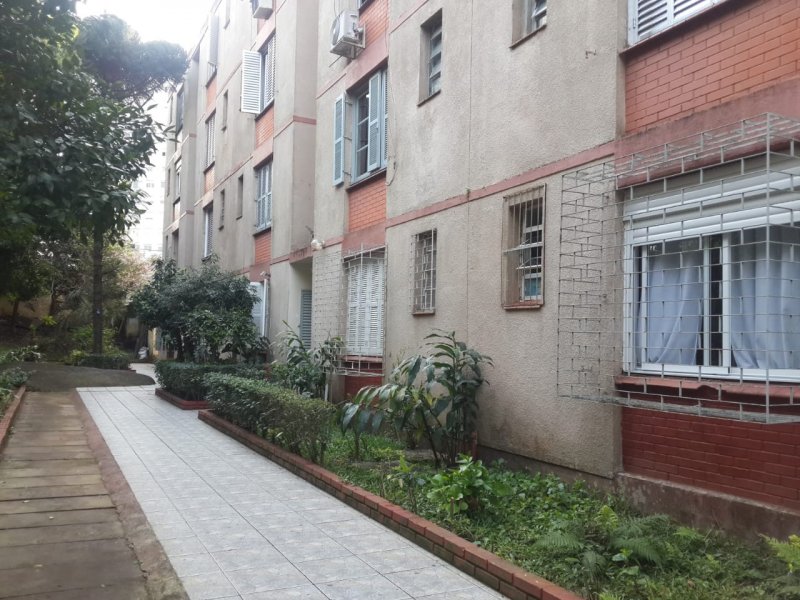 imóvel com 35m² - Jardim Itu-Sabará - Porto Alegre