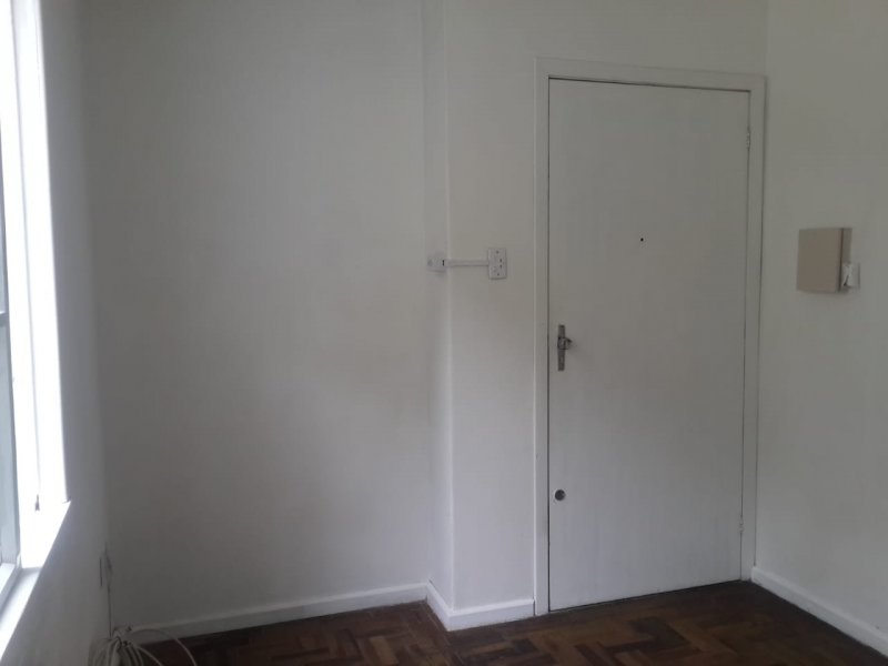 imóvel com 35m² - Jardim Itu-Sabará - Porto Alegre