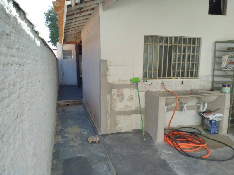Comercial à venda Lot. Remanso Campineiro com 300m² e 1 quarto por R$ 600.000 - 1235413258-img-20200108-wa0047.jpg