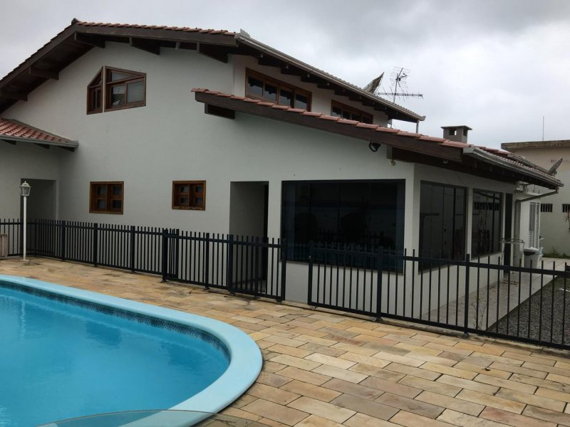 imóvel com 300m² - centro - Navegantes