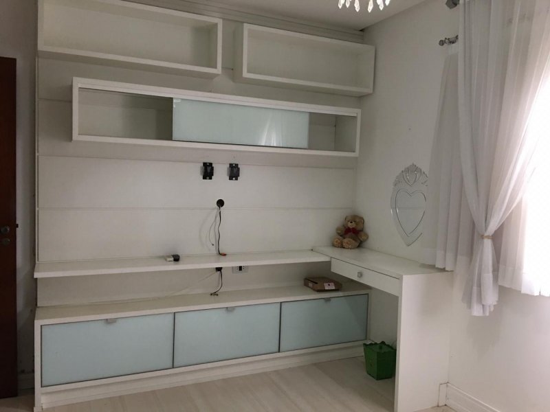 imóvel com 300m² - centro - Navegantes