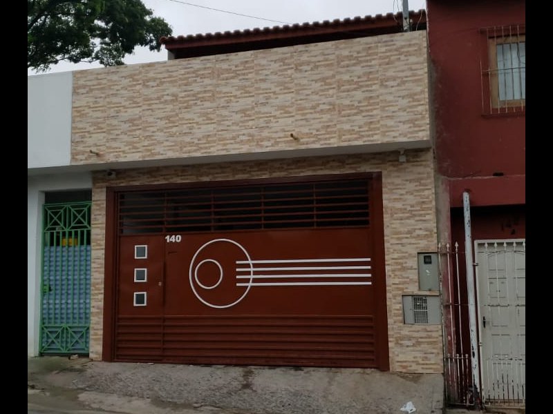 Casa à venda Jardim Monte Alegre com 156m² e 3 quartos por R$ 600.000 - 1849139272-frente.jpg