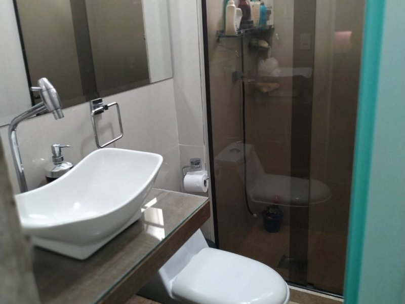 Apartamento à venda Inhoaíba com 49m² e 2 quartos por R$ 249.000 - 422703714-13-banheiro.jpeg