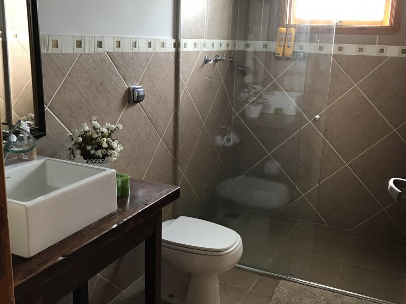 Casa de condomínio à venda Santa Inês com 465m² e 5 quartos por R$ 1.250.000 - 2066392385-6a71c8f6-55c3-47ba-9cd1-8f66492f651a.jpeg