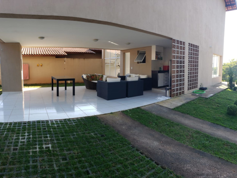 Casa à venda Itapark Res. com 320m² e 5 quartos por R$ 810.000 - 59d848c1-e376-4ff6-9489-2bcf3ab6dcca.jpeg