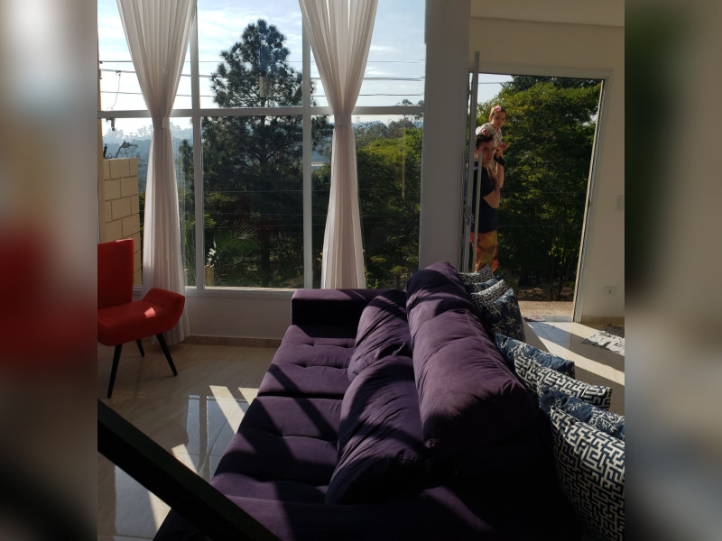 Casa à venda Itapark Res. com 320m² e 5 quartos por R$ 810.000 - d648d183-2c22-44ec-a0f8-b9123facf4c3.jpeg