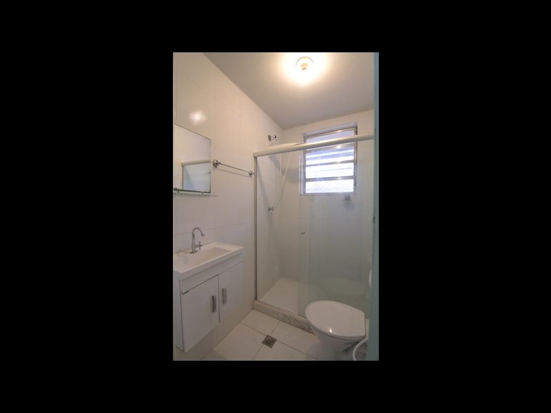 Apartamento à venda Centro com 75m² e 1 quarto por R$ 342.000 - 1070938977-banheiro-1.jpg