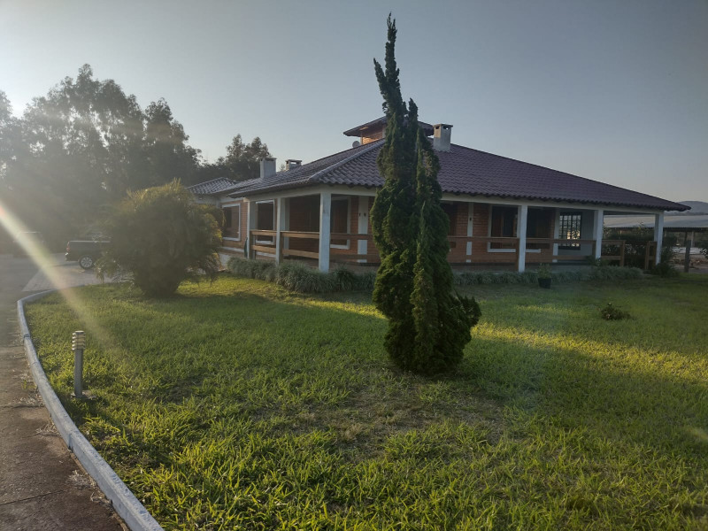 Sítio à venda Lami com 40000m² e 4 quartos por R$ 1.650.000 - 1655068441-s3.jpg