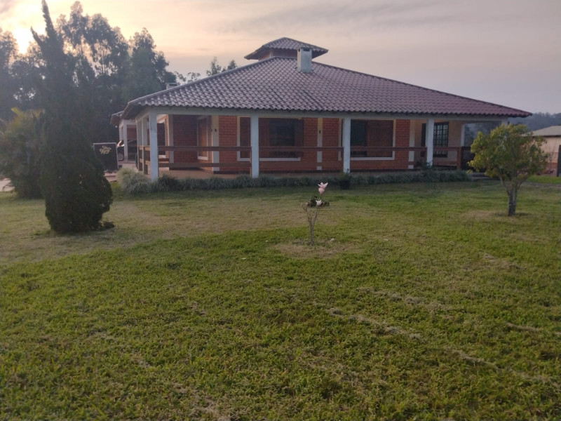 Sítio à venda Lami com 40000m² e 4 quartos por R$ 1.650.000 - 601549399-s2.jpg