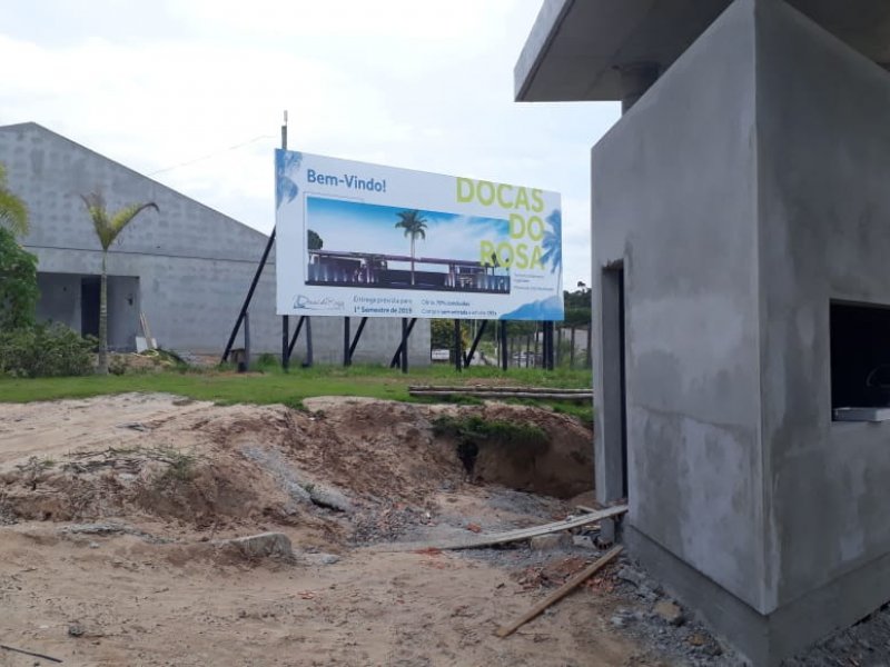 Terreno à venda Praia do Rosa com 240m² e  quartos por R$ 129.990 - 853009752-whatsapp-image-2019-08-05-at-10.jpeg