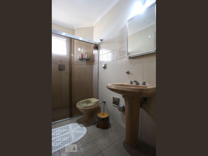Apartamento à venda Centro com 158m² e 4 quartos por R$ 780.000 - 1599982788-banheiro-suite.jpg