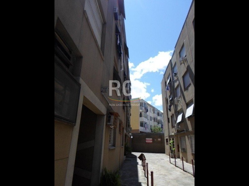Apartamento à venda Partenon com 100m² e 4 quartos por R$ 270.000 - 345649016-icd78w4ui5qnvmfa7m48-4336535c7847a63527c.jpg