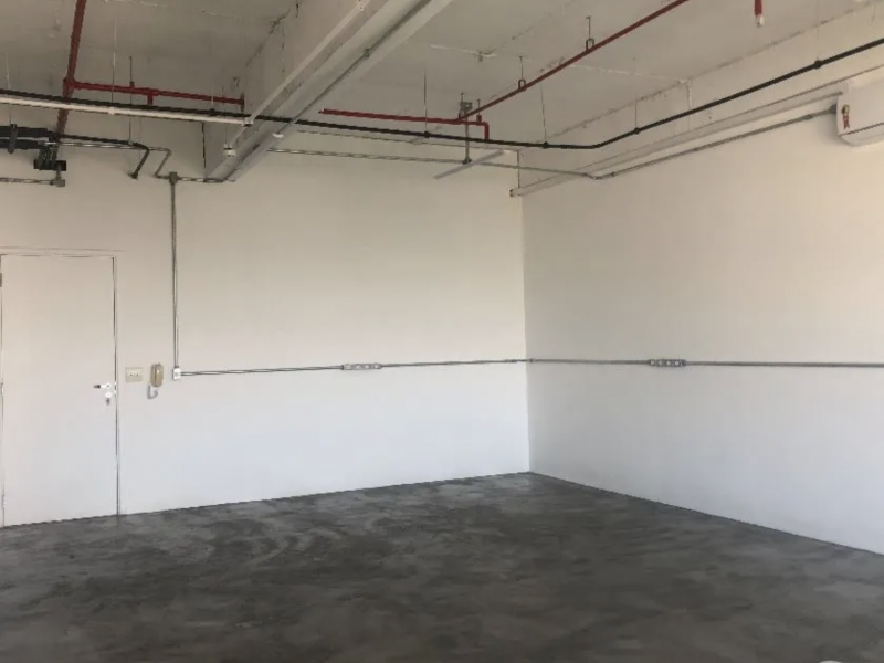 Comercial à venda Alphaville Conde II com 50m² e  quartos por R$ 275.000 - 1406743342-sala1.png