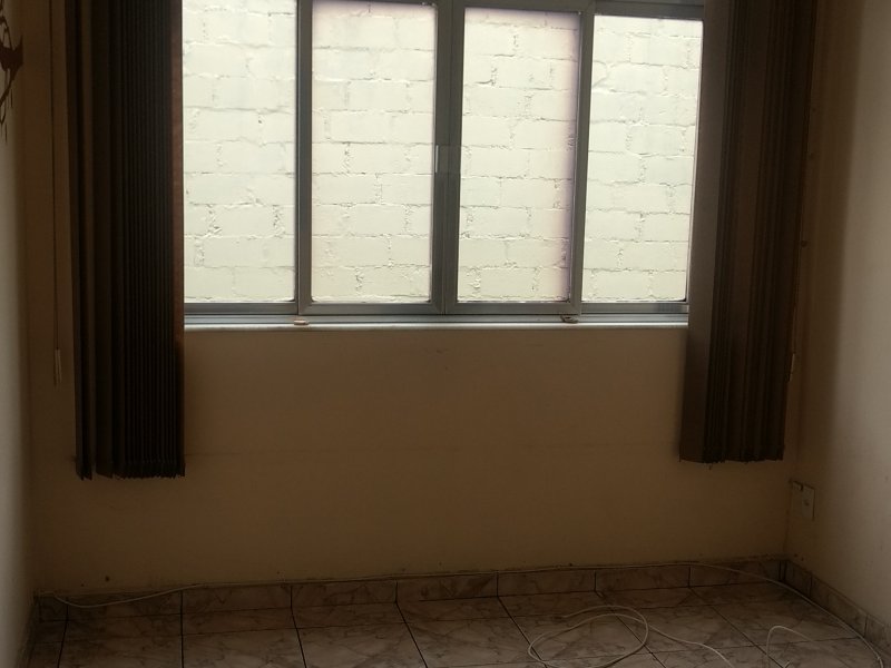Apartamento à venda Colégio com 60m² e 2 quartos por R$ 198.000 - 1479942958-sala.jpg
