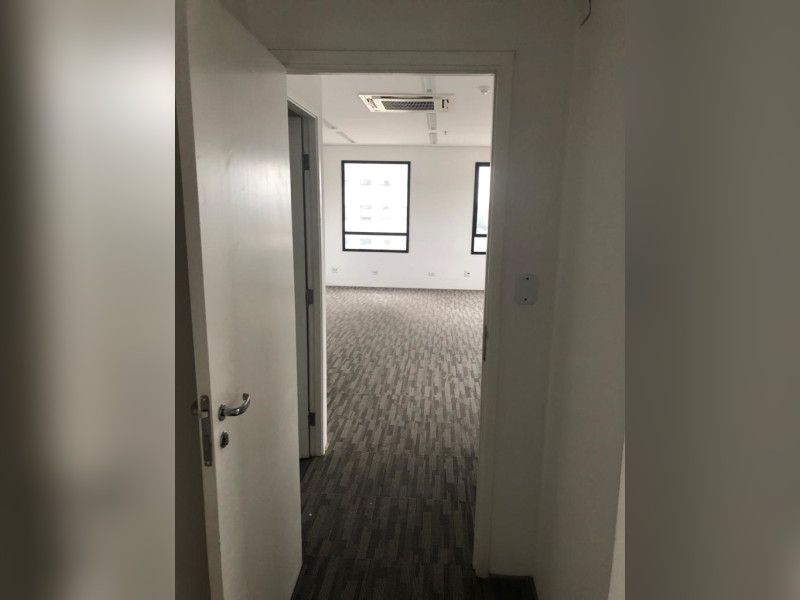 Comercial para alugar Tamboré com 150m² e 1 quarto por R$ 3.900 - img-20191220-wa0035.jpg