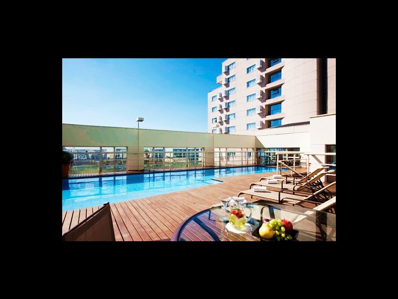 Flat à venda Alphaville Industrial com 39m² e 1 quarto por R$ 280.000 - 962399210-piscina.jpg