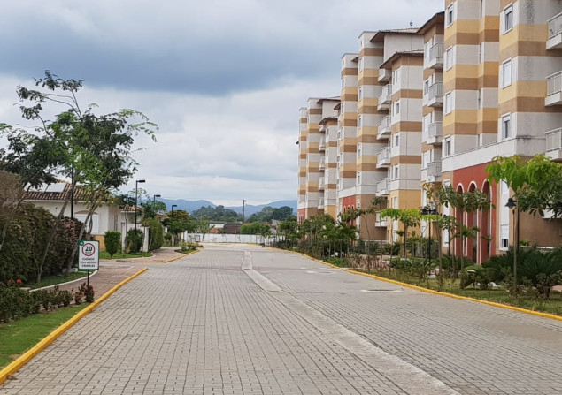 imóvel com 82m²