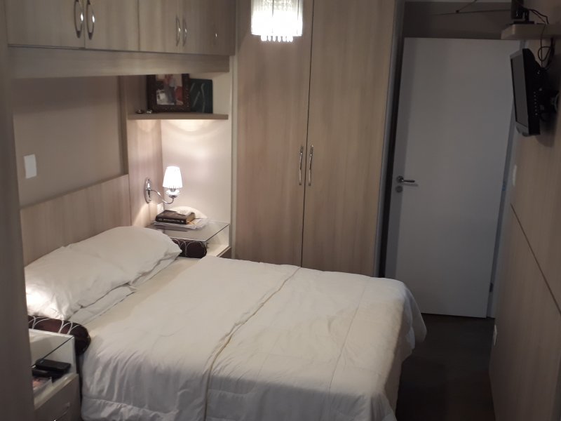 Casa à venda Parolin com 200m² e 3 quartos por R$ 820.000 - 1624962023-inbound4787862356613151161.jpg