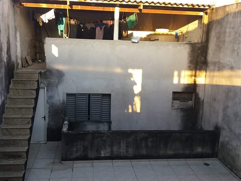 Casa à venda Conjunto Residencial José Bonifacio com 290m² e 3 quartos por R$ 790.000 - 1196277503-casa-do-fundo.jpg
