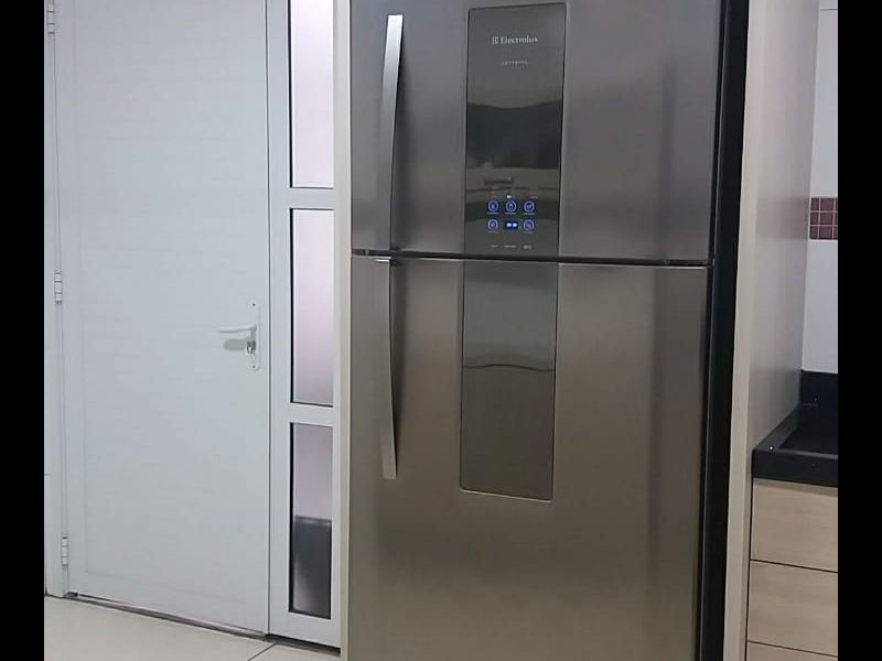 Casa à venda Conjunto Residencial José Bonifacio com 290m² e 3 quartos por R$ 790.000 - 959593345-cozinha-com-saida-para-corredor.png