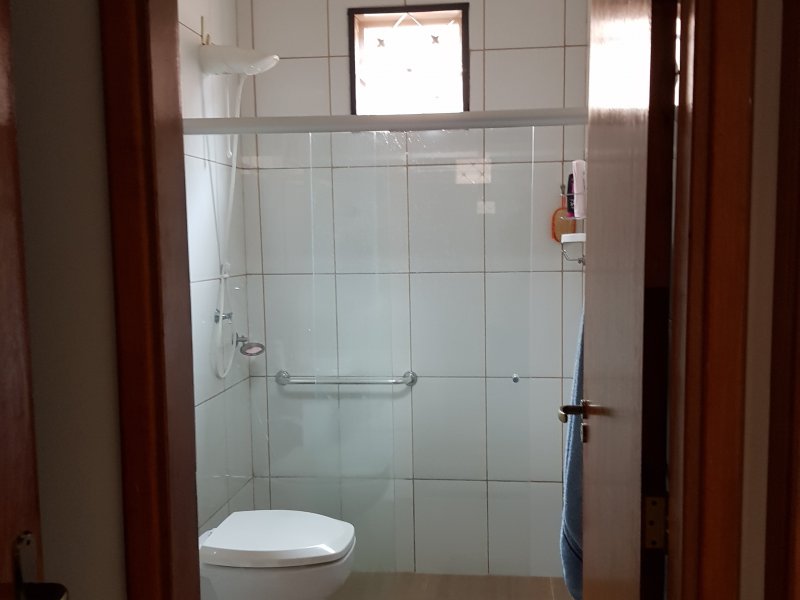 Casa à venda Centro com 150m² e 3 quartos por R$ 320.000 - 1780492801-20191222-094122.jpg