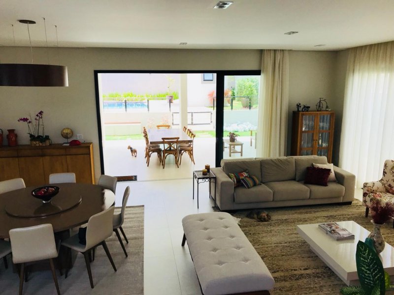 Casa de condomínio à venda Boqueirão com 400m² e 4 quartos por R$ 1.650.000 - 1048641624-88780dca-f55e-4740-bfb7-34ea38bcedfd.jpeg