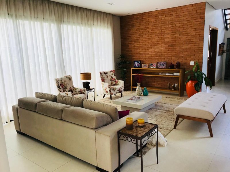 Casa de condomínio à venda Boqueirão com 400m² e 4 quartos por R$ 1.650.000 - 1618666340-8d456786-e2ef-40fd-88dc-ba7f9e1a32c0.jpeg