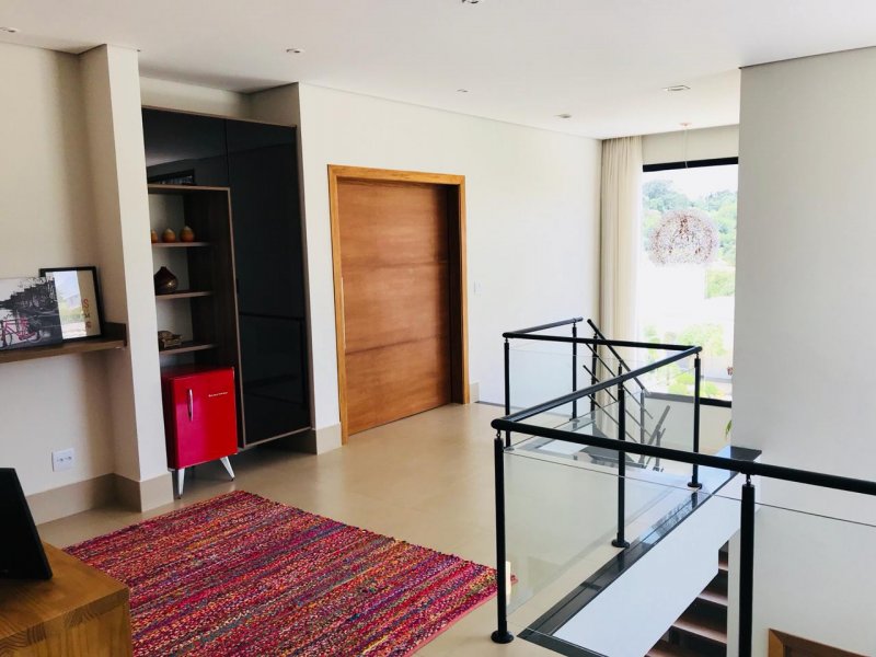 Casa de condomínio à venda Boqueirão com 400m² e 4 quartos por R$ 1.650.000 - 2130715066-bf5c2e21-7685-4c3d-bf8a-3422aab86c02.jpeg