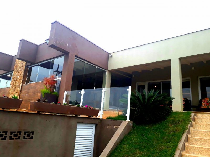 Casa à venda Centro com 750m² e 7 quartos por R$ 1.800.000 - 1594323299-img-20180614-wa0026.jpg
