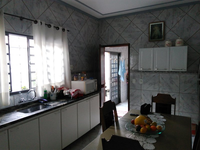 Casa à venda Centro com 316m² e 3 quartos por R$ 650.000 - 1893042832-img-20180307-092046.jpg