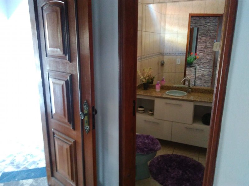 Casa à venda Centro com 316m² e 3 quartos por R$ 650.000 - 435780352-img-20180307-090058.jpg