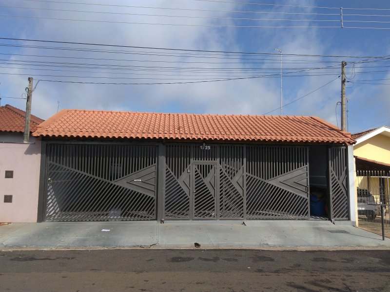 Casa à venda Centro com 316m² e 3 quartos por R$ 650.000 - 436060675-img-20180307-085507.jpg