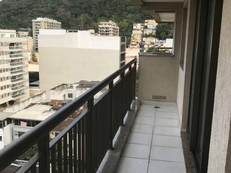 Apartamento à venda Botafogo com 103m² e 3 quartos por R$ 1.550.000 - 1420147976-foto-varanda-sala-e-quarto-1.JPG