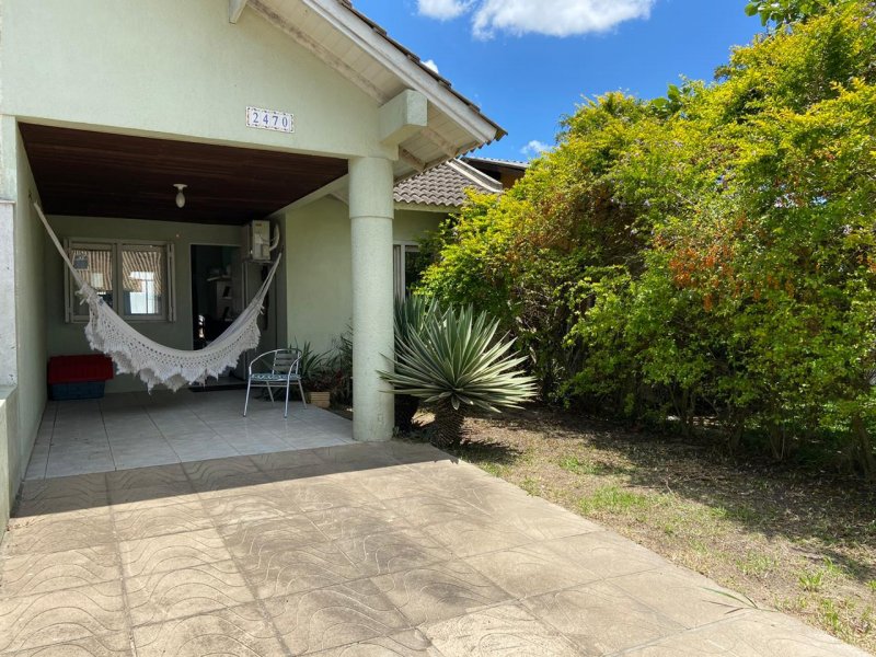 Casa à venda Imbé com 80m² e 2 quartos por R$ 300.000 - 84050084-45701fba-0acc-4127-a52e-223217a5e3cd.jpeg