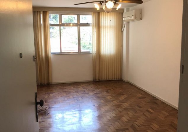 imóvel com 84m²