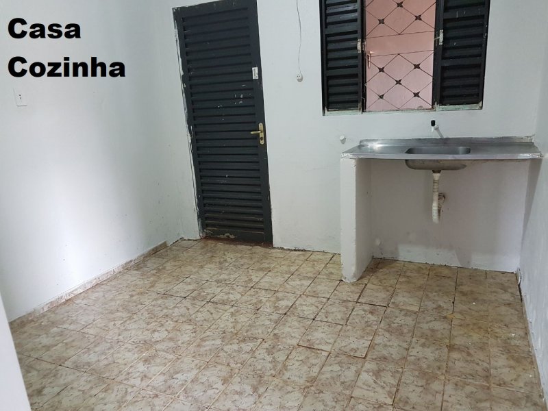 Casa à venda Centro com 800m² e 11 quartos por R$ 450.000 - 1602198636-c.jpg