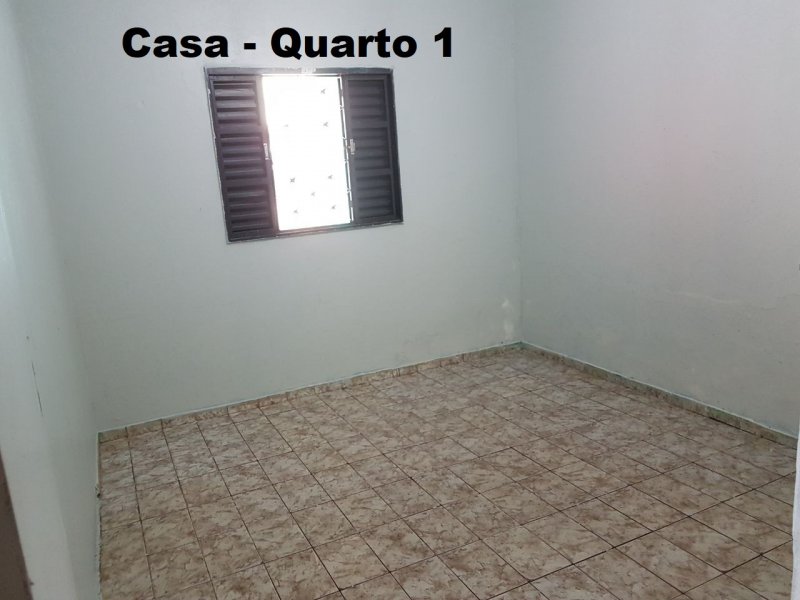 Casa à venda Centro com 800m² e 11 quartos por R$ 450.000 - 1965764572-q.jpg