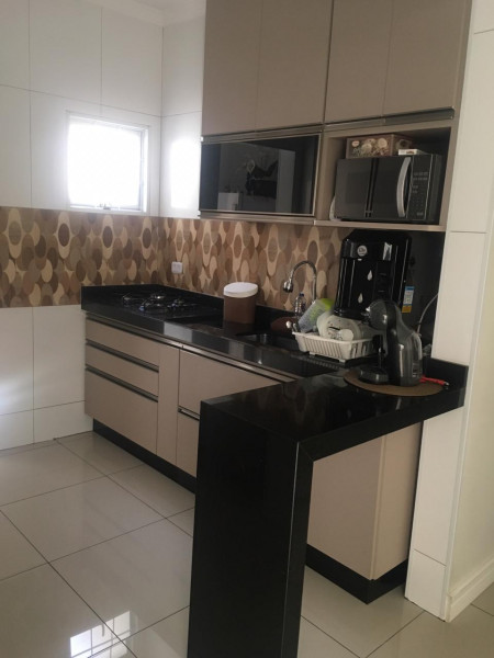 Casa à venda Jardim Quarto Centenário com 310m² e 3 quartos por R$ 700.000 - 2107127008-inbound6073933823339678092.jpg