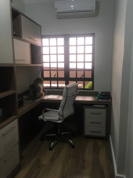 Casa à venda Jardim Quarto Centenário com 310m² e 3 quartos por R$ 700.000 - 816900019-inbound3545436834634296969.jpg