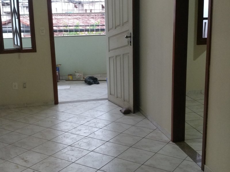 Casa à venda Ibes com 300m² e 6 quartos por R$ 580.000 - 1704783890-0409201702.jpg