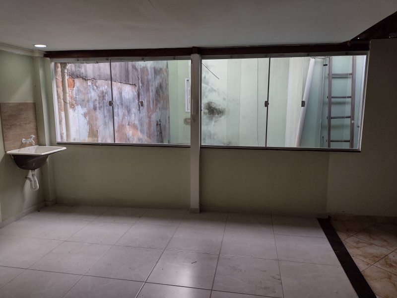 Casa à venda Ibes com 300m² e 6 quartos por R$ 580.000 - 259970266-img-20210624-153216179-hdr.jpg