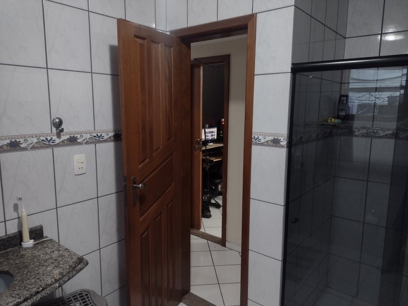 Casa à venda Ibes com 300m² e 6 quartos por R$ 580.000 - 810701798-img-20210711-141918523-hdr.jpg
