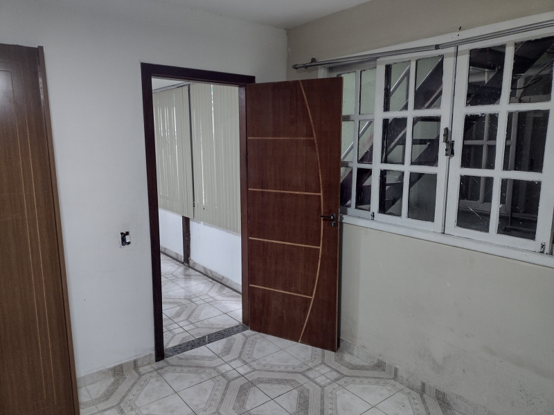 Casa à venda Ibes com 300m² e 6 quartos por R$ 580.000 - img-20210713-093834174-hdr.jpg