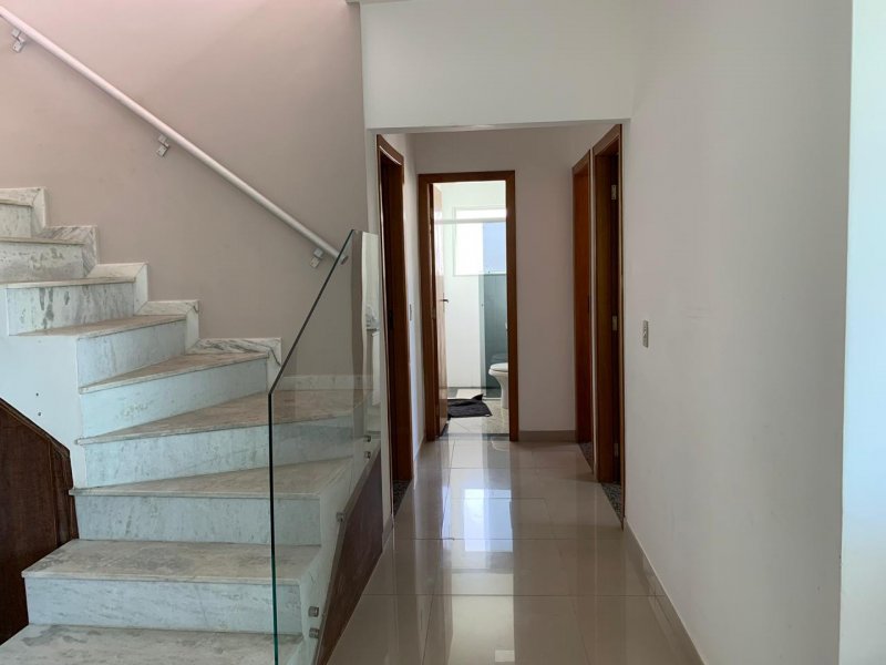 Cobertura à venda Ouro Preto com 220m² e 4 quartos por R$ 710.000 - 316381817-inbound2324149707973682933.jpg